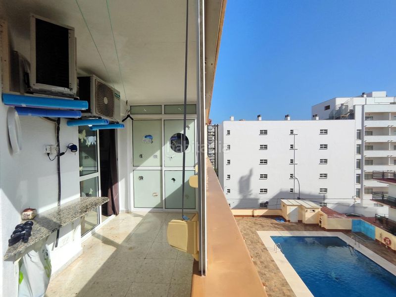 Foto f234a2d3-c3ab-4b28-a81d-cb11541dae26. Pis amb piscina a Ayuntamiento Torremolinos