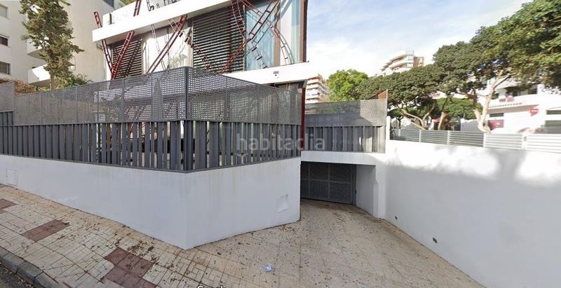 Foto 3e4ec069-f82f-4924-9bd0-0d73f7e92f5d. Aparcament cotxe a Loma de los Riscos Torremolinos