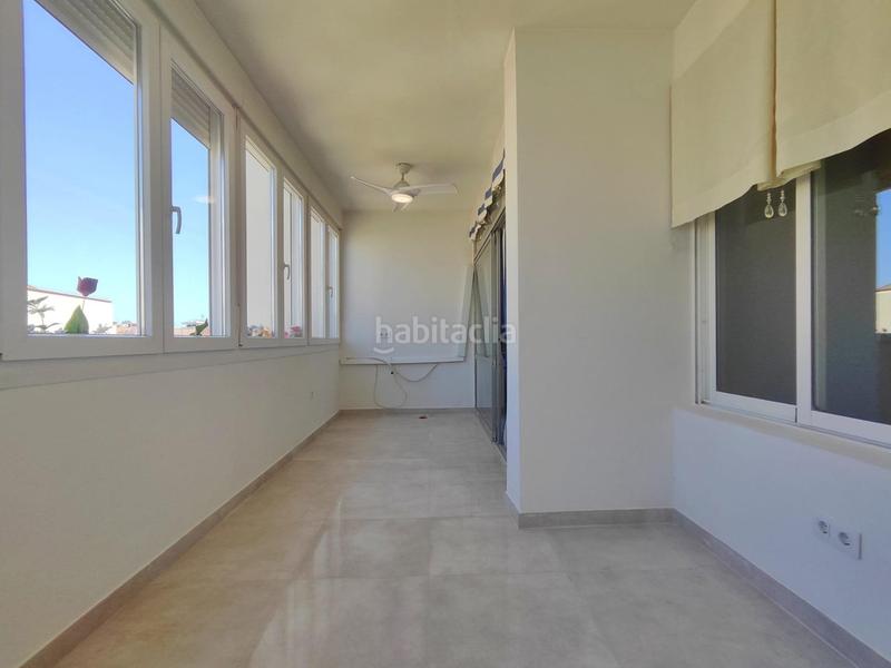 Foto 0d6c6451-9f55-473e-a10b-83b1234a8a21. Piso apartamento en el edificio san enrique en Manantiales-Estación de Autobuses Torremolinos