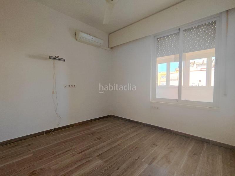 Foto a932fa9e-759b-48d7-89ad-bbf2f913e18d. Piso apartamento en el edificio san enrique en Manantiales-Estación de Autobuses Torremolinos