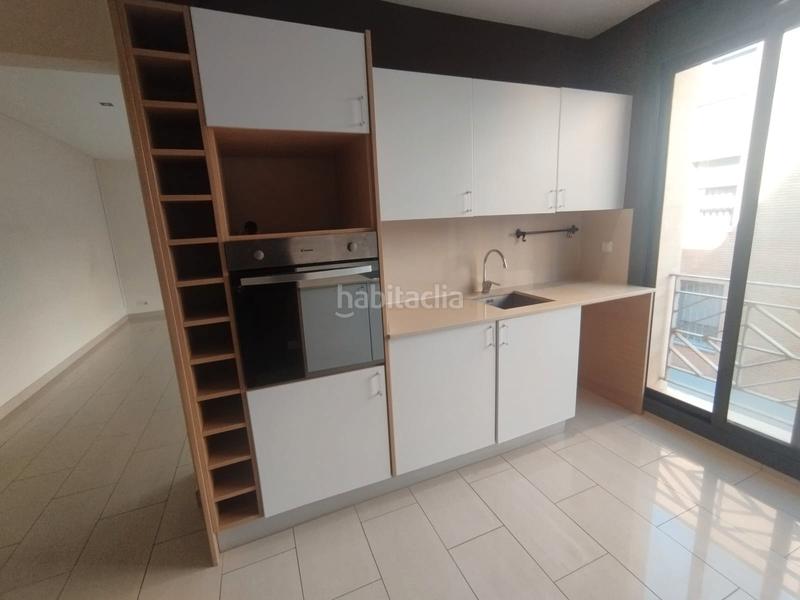 Foto f396c207-e4a8-4af9-b5c9-8672c933d3d4. Appartamento con riscaldamento in Centre Sabadell