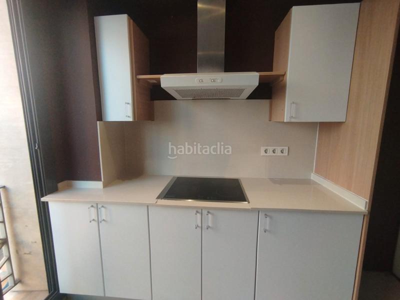 Foto 0a5ed98d-9253-43f8-902c-eb91d2995b8e. Pis amb calefacció a Centre Sabadell