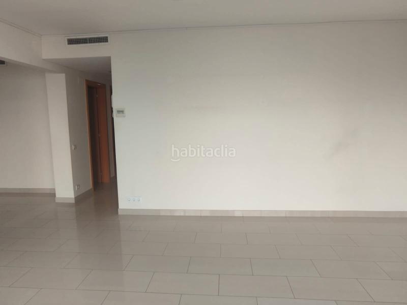 Foto a0db481f-d087-4726-8ce9-b11d936a1e9f. Piso en Centre Sabadell