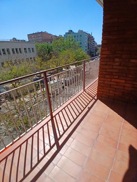 Foto 5e5feb87-11a2-4eab-806e-fc2bd5dc584a. Piso en La Sagrera Barcelona