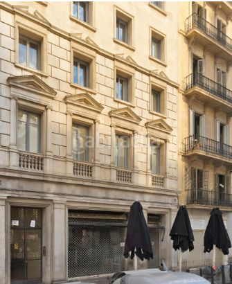 Foto c75c0d49-86d2-4d83-89b5-8de8747c4178. Local comercial a Dreta de l´Eixample Barcelona