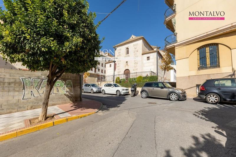 Foto babd6207-5e07-40d4-8198-56b772b9de54. Terreno residencial en san miguel 4 solar centrico en Atarfe