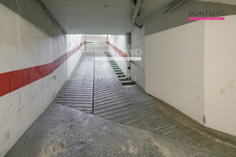 Foto e1411d61-98dd-4dbf-b93a-ef98687408e2. Aparcament cotxe a real 2 a Albolote