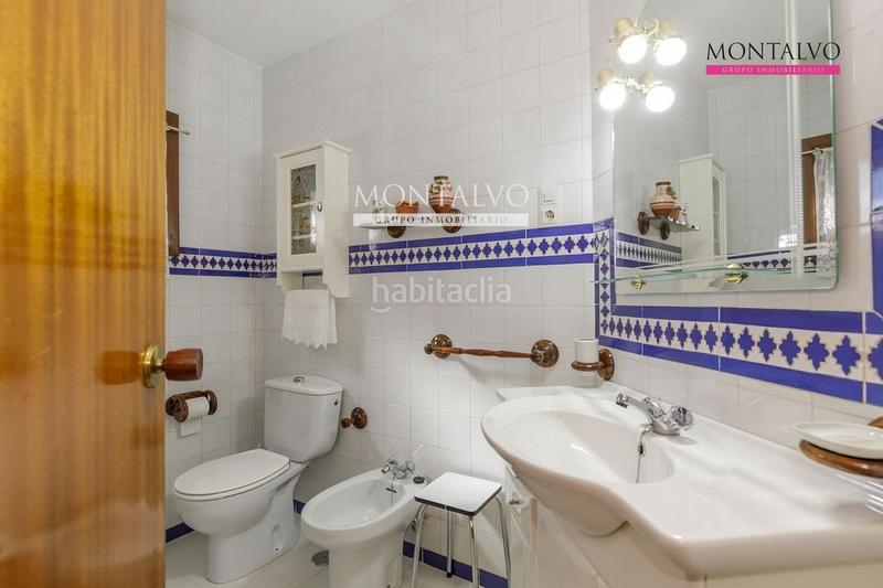 Foto 54b6dc57-530d-4771-8789-0e62fb412886. Chalet en río danubio 8 chalet con piscina y encanto natural en urbanización san javier, las gabias en Gabias (Las)