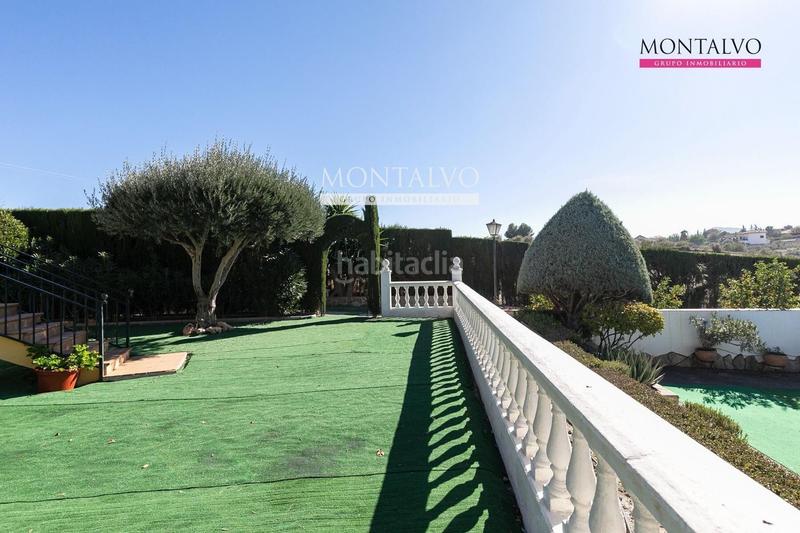 Foto d516e3e4-be94-495a-bb3c-94a2aaa39a03. Chalet en río danubio 8 chalet con piscina y encanto natural en urbanización san javier, las gabias en Gabias (Las)