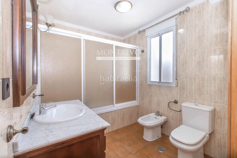 Foto 4dfda995-8138-49a8-8341-b918f44f8f3c. Casa a schiera in junco piñero 11 in Atarfe
