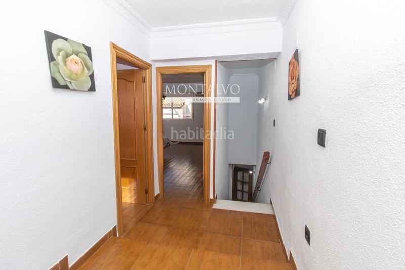 Foto 5625fd1c-69cb-436a-948f-f2ad13144443. Casa a schiera in junco piñero 11 in Atarfe