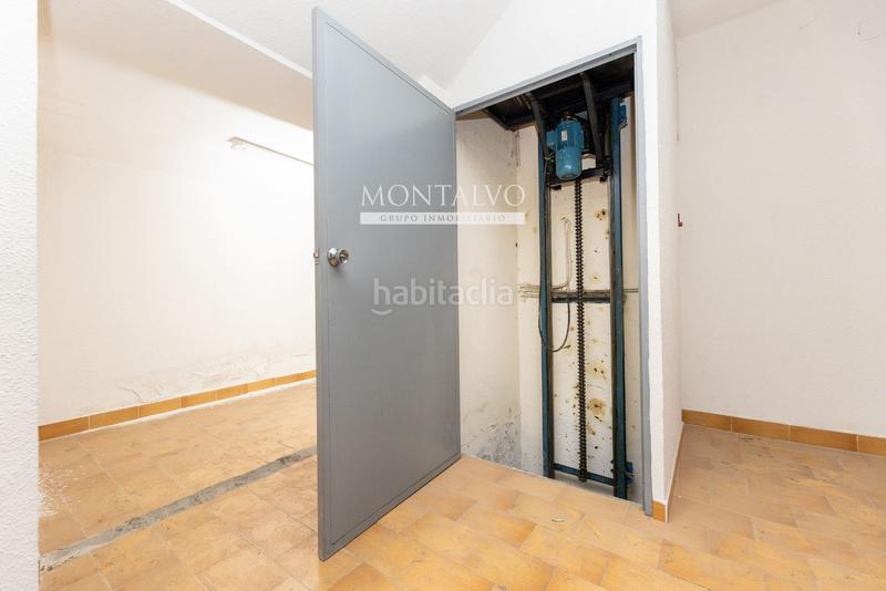 Foto 5528c054-3eb1-4dba-9928-7039b55ee619. Local commercial dans santa aurelia 1 dans Fígares Granada