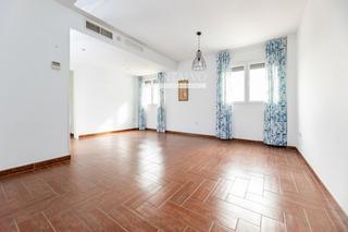Dúplex a Gardenia (chaparral) 19. Oportunidad en el chaparral  albolote! dúplex con salón exterior