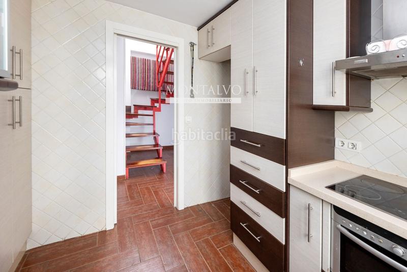 Foto 7052a734-92f4-47a8-b132-b4955cd4df48. Dúplex en gardenia (chaparral) 19 oportunidad en el chaparral ! dúplex con salón exterior, gran terraza, doble garaje y trastero en Albolote