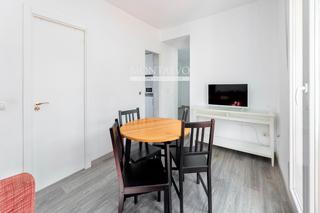 Location Appartement à Santa bárbara 4. Amplio piso amueblado en el corazón de granada