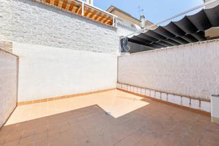 Casa adossada a Comares 12. Vivienda prácticamente nueva en una de las zonas más buscadas de