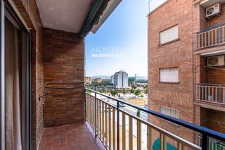 Location Appartement à Dorada 1. Piso para estudiantes en granada  4 dormitorios en la chana, cer