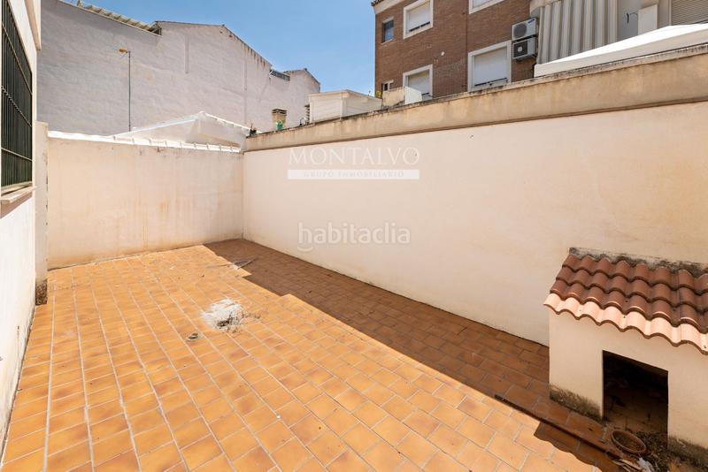 Foto 55b5f8c0-af66-40d5-8a3b-6238e52829c5. Local comercial en real de motril 47 local en el centro con alta rentabilidad en Armilla