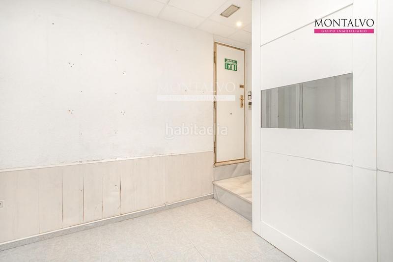 Foto 922e6a2a-be28-47f8-9224-a615b87afcad. Geschäftsraum in acera de San Ildefonso 26 in San Ildefonso Granada