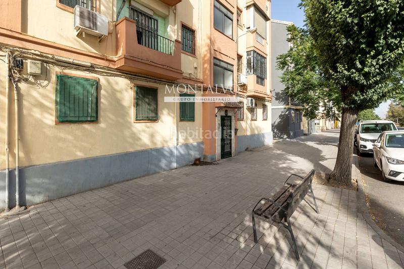 Foto 7bf5d64b-b6d4-40e4-a89f-58eeae92a6d3. Piso en andalucia 67 ideal inversión en Angustias - Chana - Encina Granada