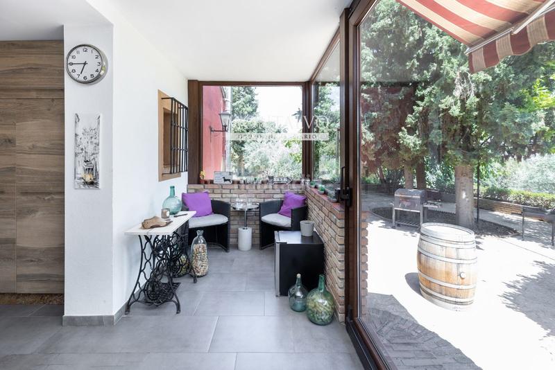 Foto c6570957-2d20-4e9b-a332-352dd0f3cfb3. Chalet en rio navia 19 espacio, luz y piscina tu nuevo hogar en Gabias (Las)