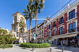 Edifici a Tundidores 8. Inversión única en el corazón de granada