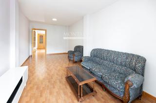 Lloguer Pis  Andalucia 3. Piso de 3 dormitorios con terraza en avda. andalucía, atarfe