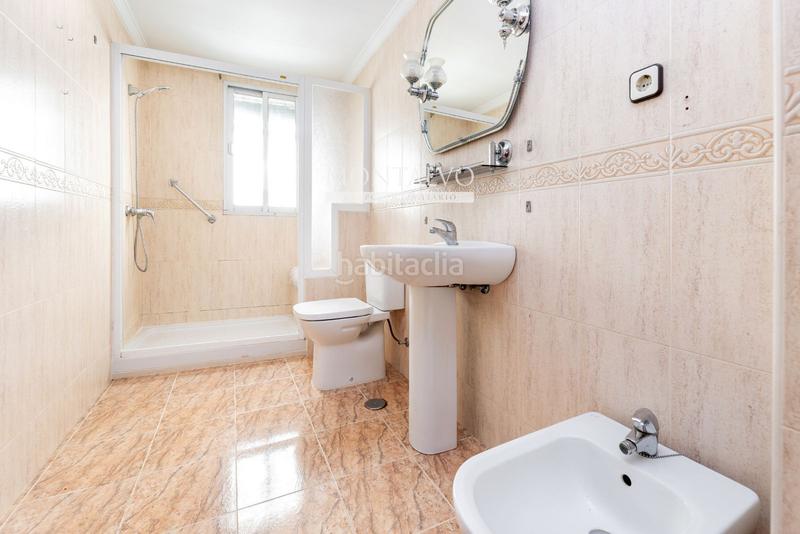 Foto 03584ef6-5bed-4d7b-9b87-b534dd84eddf. Casa in alfonso bailon 15 in Atarfe