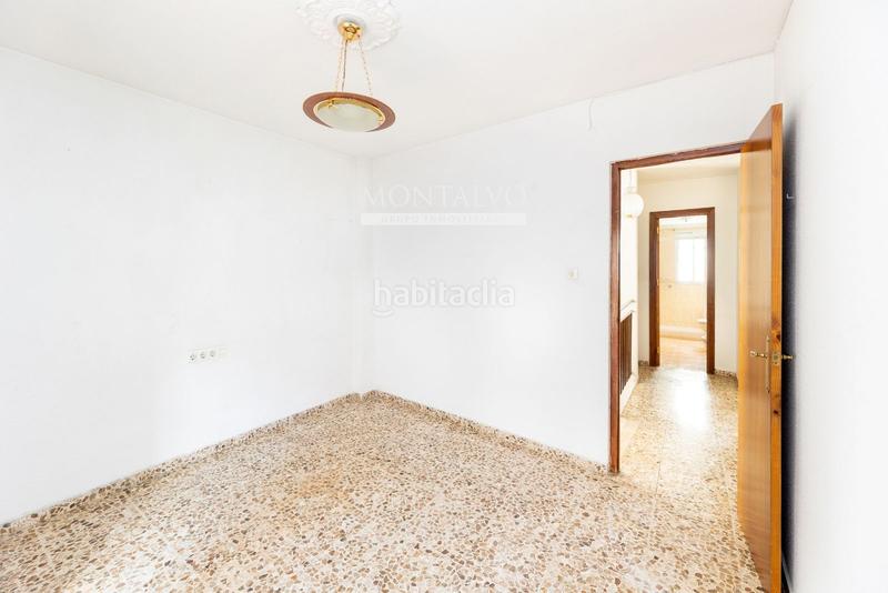 Foto 54d23442-c510-4ca2-9d08-fd4cf8feb7d1. Casa in alfonso bailon 15 in Atarfe