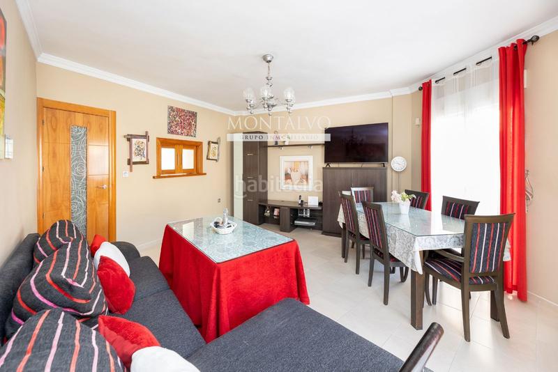 Foto f0c5b5f5-9d23-4ec3-bd8a-9ffe3053209c. Appartamento in santa ana 26 in Atarfe