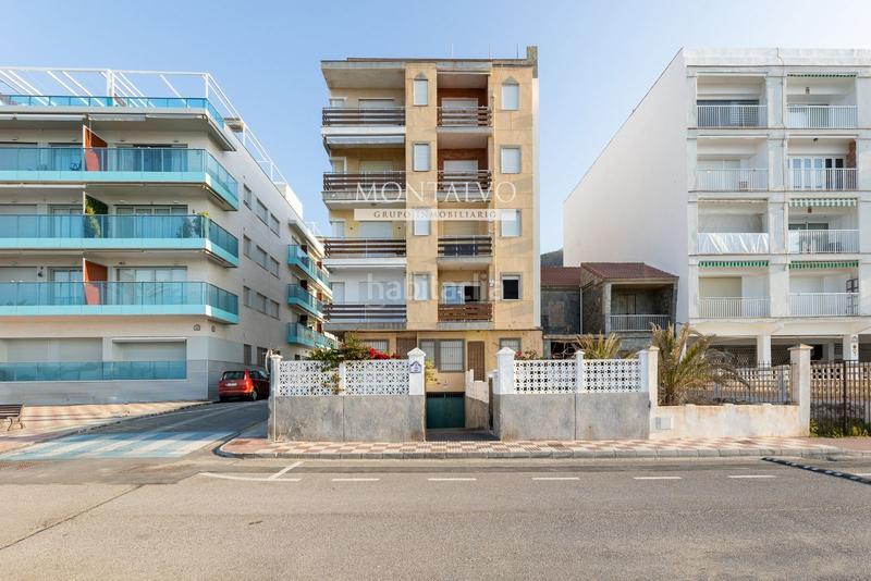 Foto 013439e2-5732-403b-801f-af4fe957e0d8. Piso en batel 7 oportunidad única en primera línea de playa en Torrenueva! en Motril