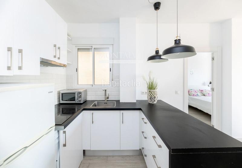 Foto e297e5b0-31a6-439c-9138-24fb3dc45b04. Piso en batel 7 oportunidad única en primera línea de playa en Torrenueva! en Motril