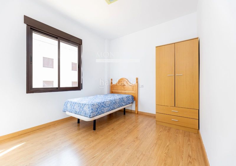 Foto 5c79683b-75ce-4119-9e7f-5ae006411e70. Rent flat in Atarfe