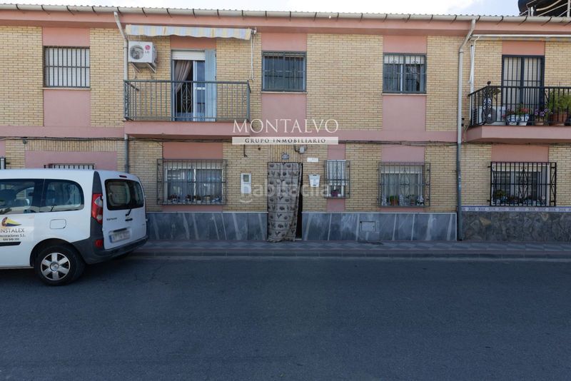 Foto 5432bc30-b04a-4e99-a00d-ecc93a802f3e. Casa a salitre 25 a Atarfe