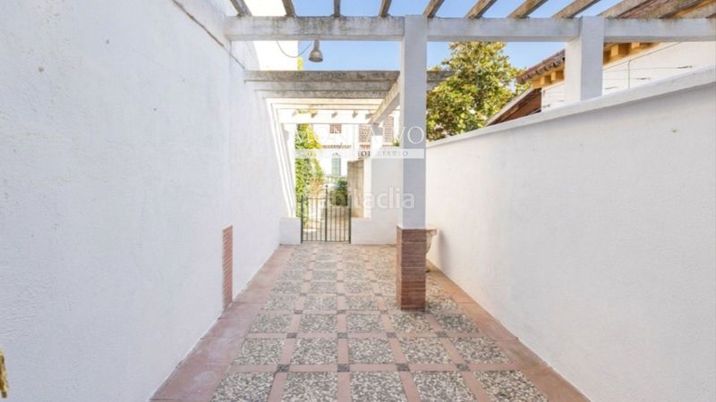 Foto cb659e62-450c-409c-9d67-4f9d7e9bc243. Casa amb calefacció aparcament piscina a Atarfe