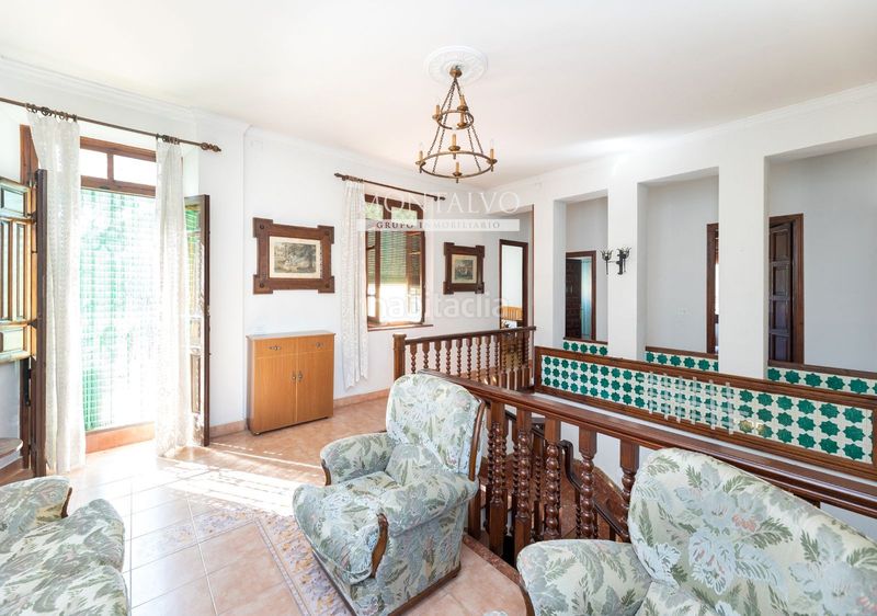 Foto db003a1e-d979-48b9-b670-0030c5835b35. Casa amb calefacció aparcament piscina a Atarfe