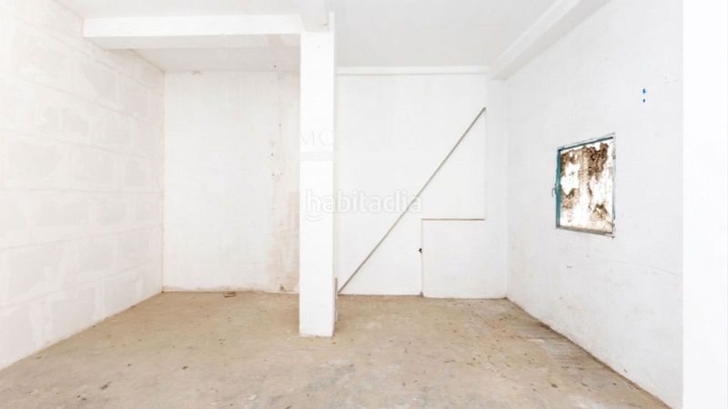 Foto 7b6a903c-c912-4f27-a516-d7411c91b3a7. Local comercial a españa 5 a Atarfe