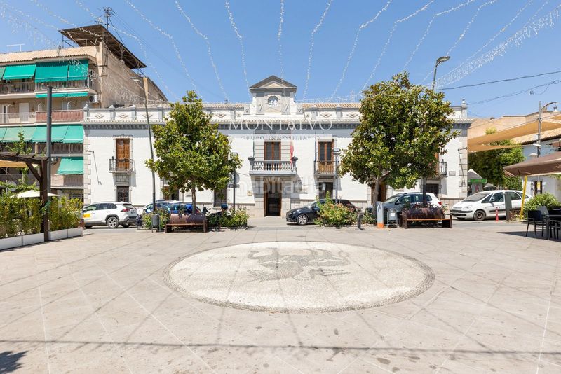 Foto c66e77d7-e9b2-4c93-b347-1928538076c3. Local comercial a españa 5 a Atarfe