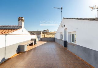 Maison jumelée  Pintor nicolas 38. Casa unifamiliar de 226m2 con garaje, terrazas y buhardilla inde