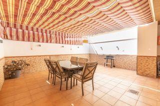 Maison jumelée  Rio duero 42. La casa con gran patio que estabas buscando en atarfe te está es