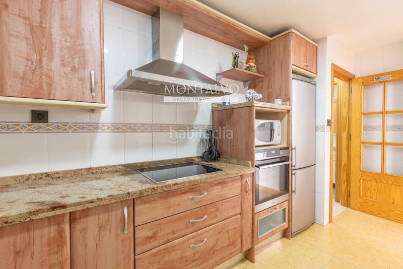 Foto 5ffe57f0-adb8-4eea-8292-13978fb76a1d. Casa adossada amb aparcament a Atarfe