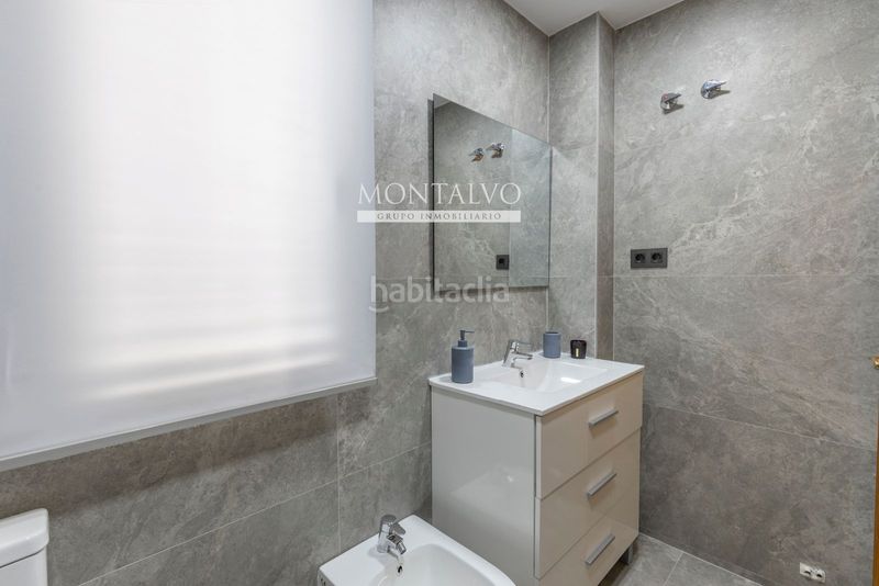 Foto baab2945-0668-4355-891a-17d5e0b754fc. Casa adossada amb aparcament a Atarfe