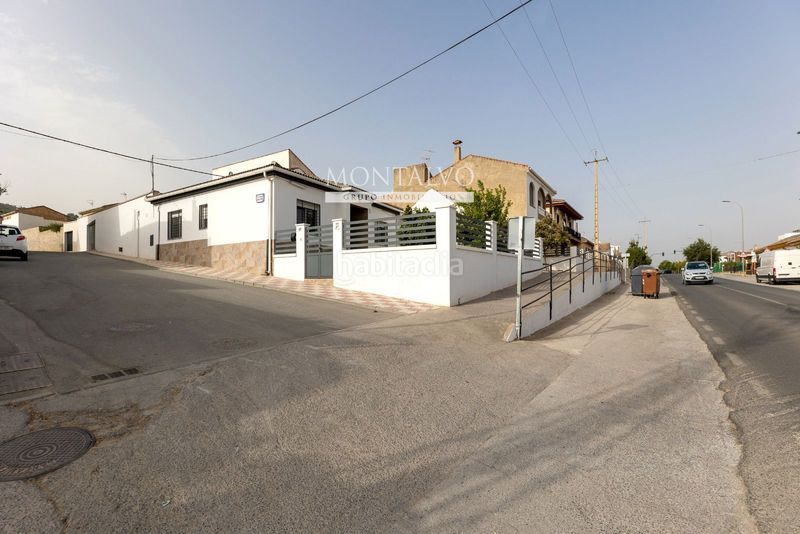 Foto 5e52c7a8-f5c2-401f-a384-d77b8effc419. Casa en de illora (nue) 69 oasis en casanueva planta baja con piscina en Pinos Puente