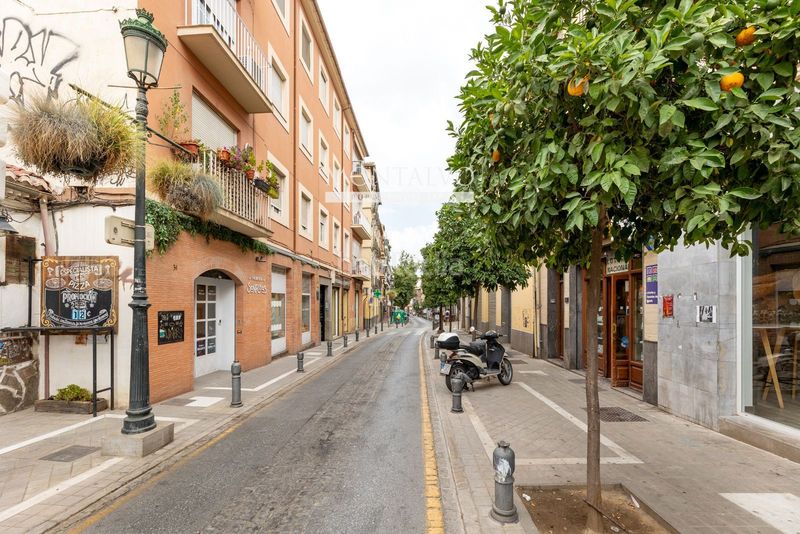 Foto 6c411a0e-0a12-43d3-9f21-faa16e66960c. Edifici a aguado 4 a San Matías - Realejo Granada