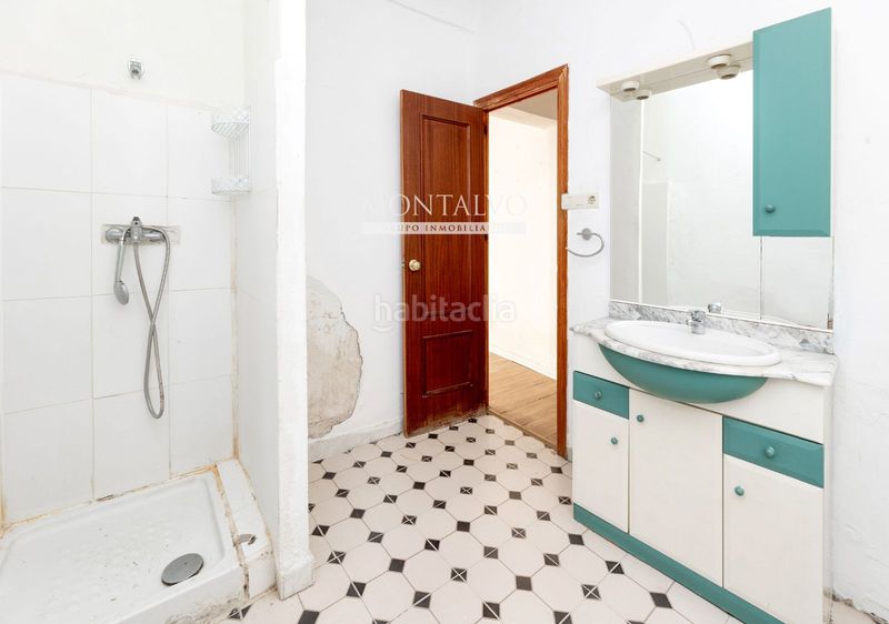 Foto ecd01544-f9e1-427d-bbe7-f79c36b1a945. Edifici a aguado 4 a San Matías - Realejo Granada