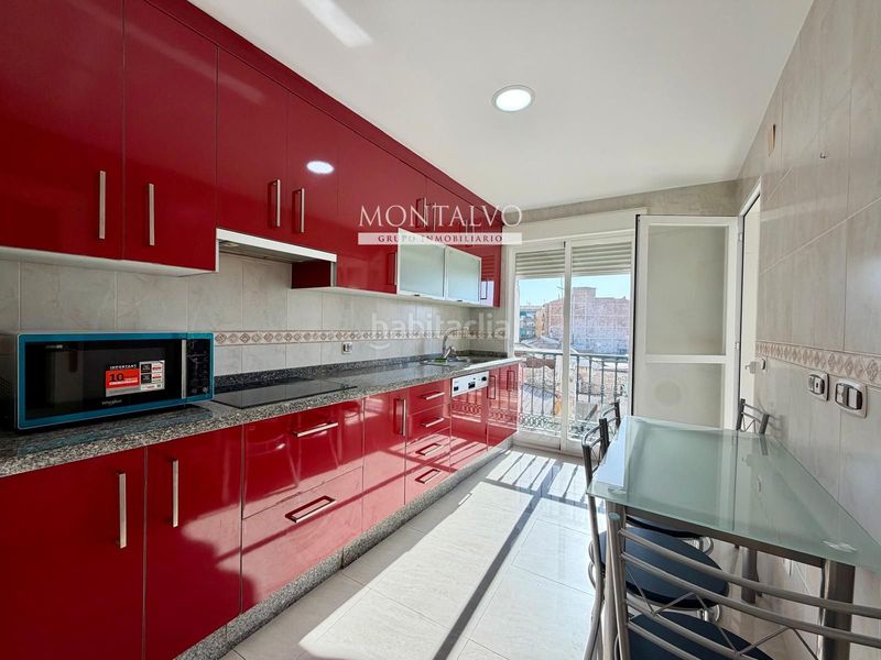 Foto c6008f62-4b48-47e5-871c-f8ff80198010. Rent flat with heating parking in Atarfe