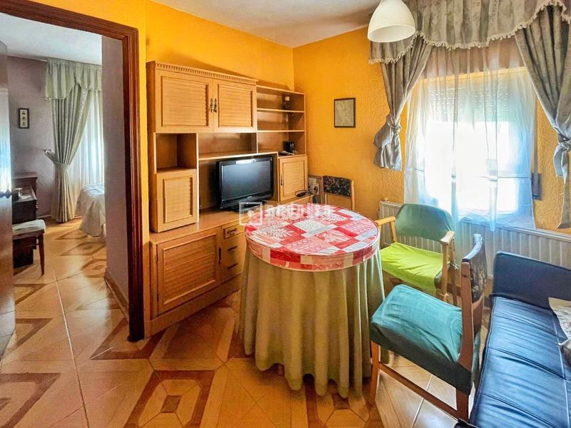 Foto 21a3913a-1ae1-4064-8e31-95e51409fda3. Pis amb calefacció a Orcasitas Madrid