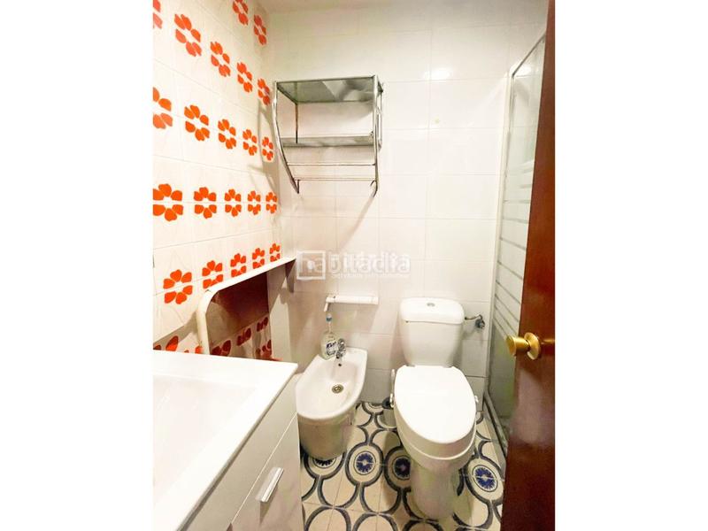 Foto e1ceb373-4757-47e7-96dc-fe18127d6cd6. Pis amb calefacció a Orcasitas Madrid