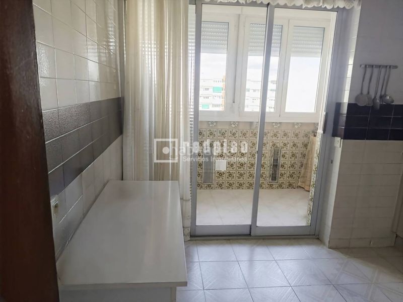 Foto 0fd62ef2-3d39-4b6e-9236-37624d3eab0d. Pis amb calefacció a Orcasitas Madrid