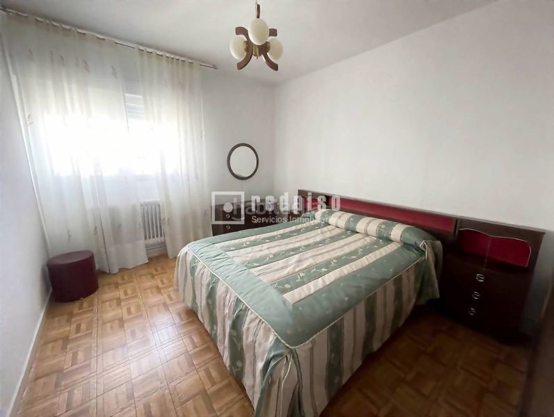 Foto d0727a86-e53f-42f1-8a3c-ce1a151ecbbf. Pis amb calefacció a Orcasitas Madrid